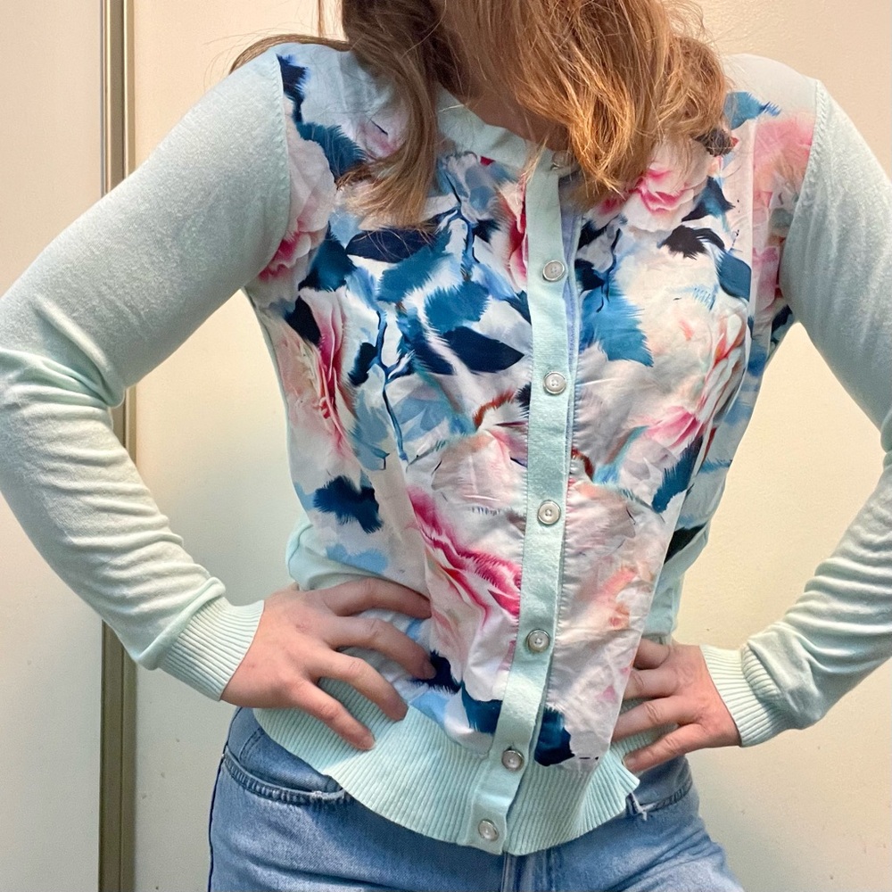 Anthropologie Pastel Floral Button Up Knit Cardigan Size 6